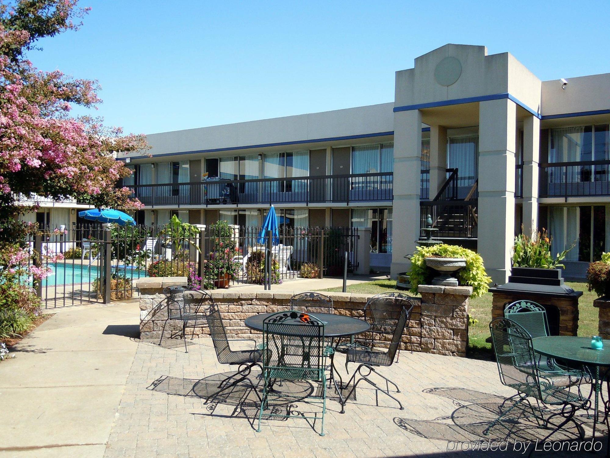 Best Western Dyersburg Inn Buitenkant foto